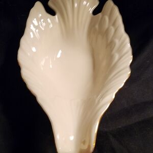 Lenox Dove Candy/Nut Dish with Gold Rim (Retired)